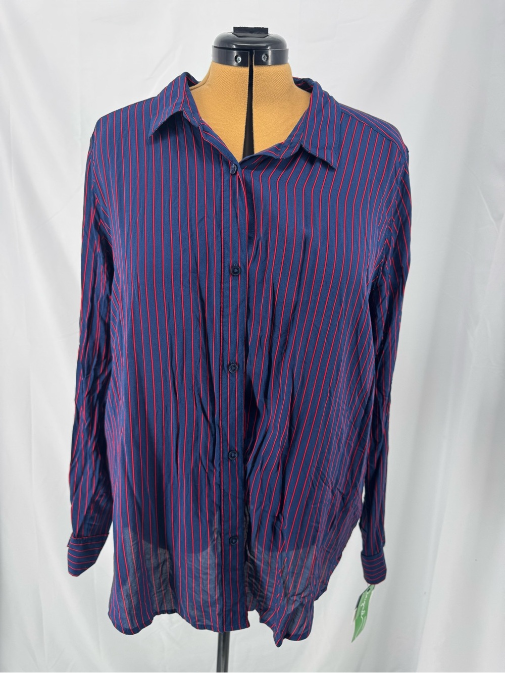 Liz Claiborne Navy Button-Down Shirt with Red Pinstripes 0302